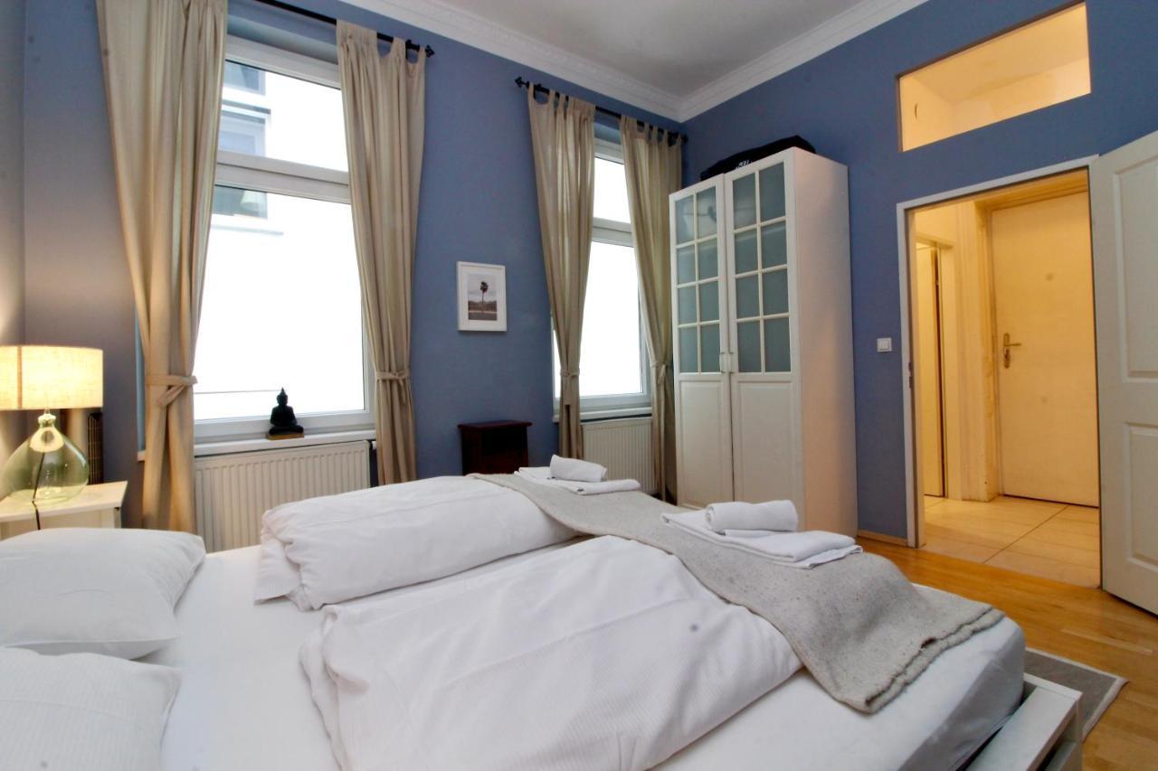 Classy Apartment In The Heart Of Bécs Kültér fotó